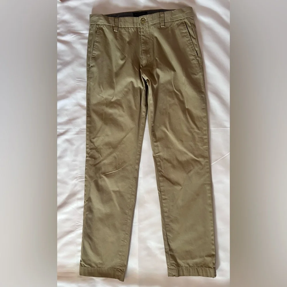 Men's Banana Republic Emerson Tan Chinos Size 32 x 34